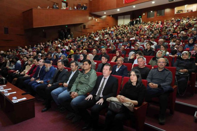 Niğde’de ’Kalbin Reçetesi’ Konferansı Gerçekleştirildi