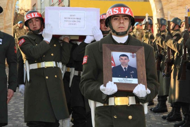 Hakkarili Şehit Son Yolculuğuna Uğurlandı