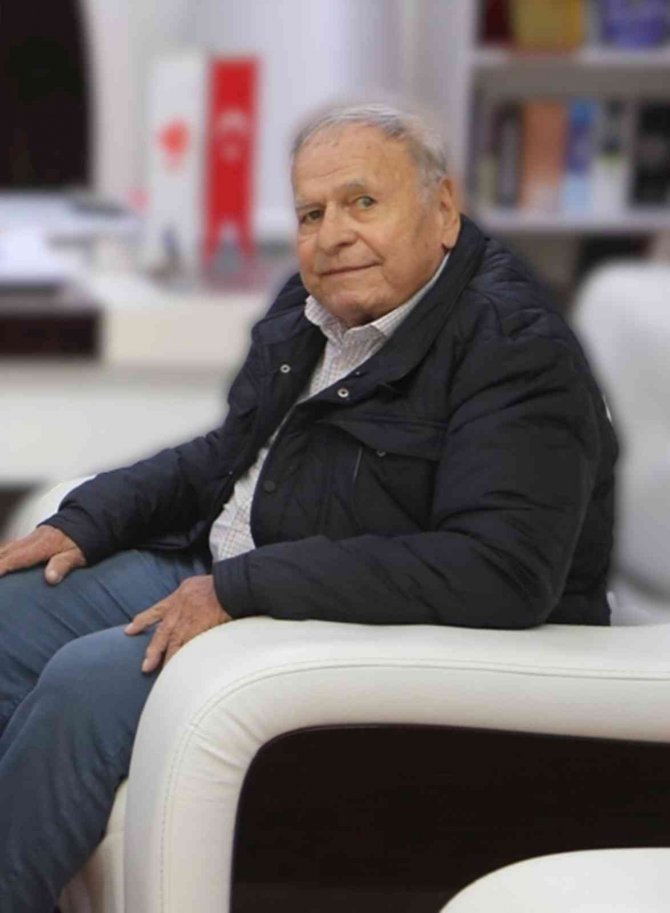 Eski Belediye Başkanı Vardar Vefat Etti