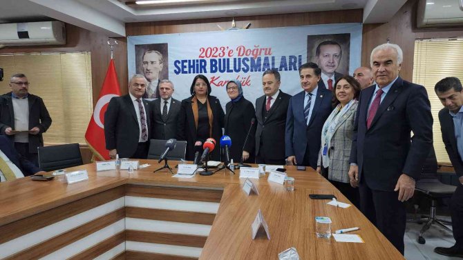 25 Kişi İ̇yi̇ Parti’den İstifa Edip Ak Parti’ye Geçti