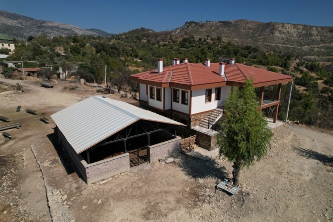 Antalya’da Yangından Etkilenen Vatandaşlar İçin Yapılan 297 Konutun Kuraları Yarın Çekiliyor