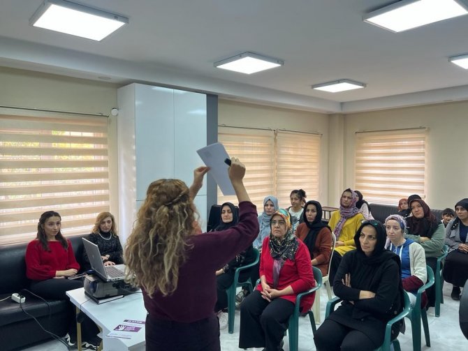 Batmanlı Kadınlar Kendi Ayakları Üzerinde Durabilecek