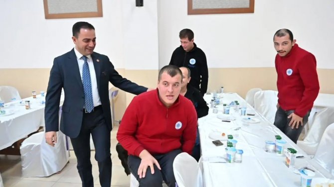 Başkan Erdoğan: Yüzünüzdeki Gülücük Kalplerde Açan Güle Dönüşüyor