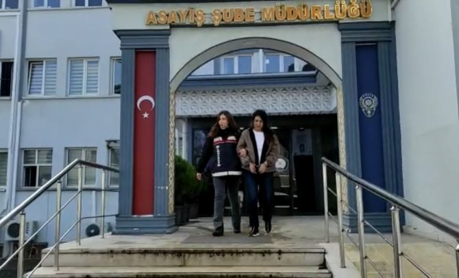 Cinsel İlişki Vaadi İle Yaşlı Erkekleri Kandırıp Paralarını Çalan Kadın Hırsız Tutuklandı
