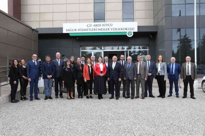 İ̇ş Adamı Abdi Sütcü Adının Yaşatıldığı Okulda Anıldı