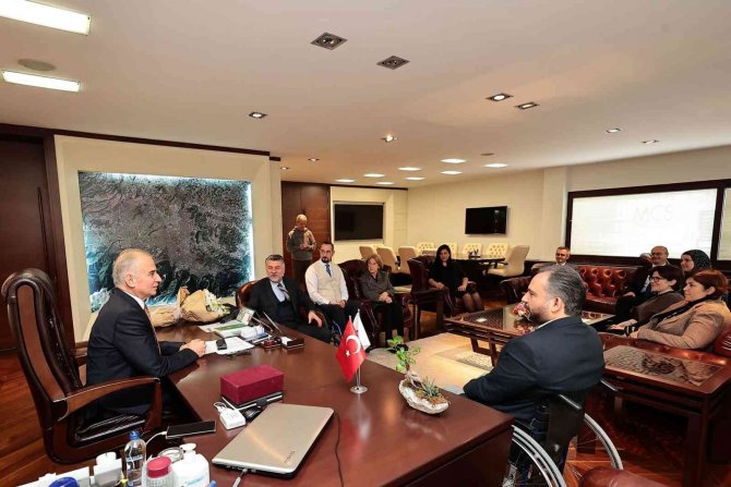 Engelliler Meclisi Anlamlı Günde Başkan Zolan’la Bir Araya Geldi