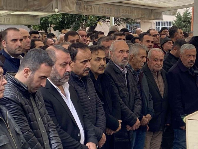 Bursa’da Düşen Uçağın Pilotu Son Yolculuğuna Uğurlandı