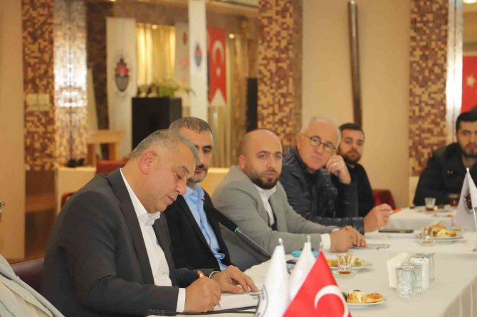 Bıyık, “Yetkililerin Açıklamasını Dikkate Alın”