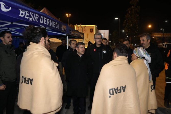 Düzce 727 Binadan 82’si Yakıldı