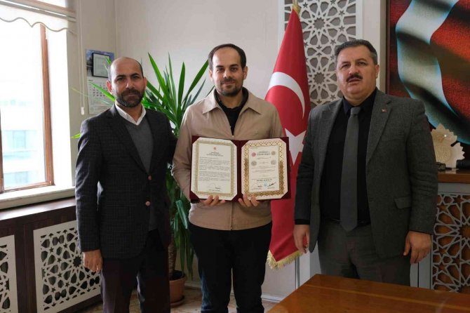 Cezaevinde Hafız Oldu