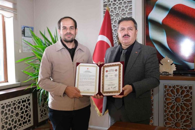 Cezaevinde Hafız Oldu