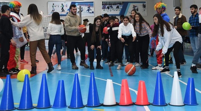 Etü’de "Özel Öğrenciler Şenliği"