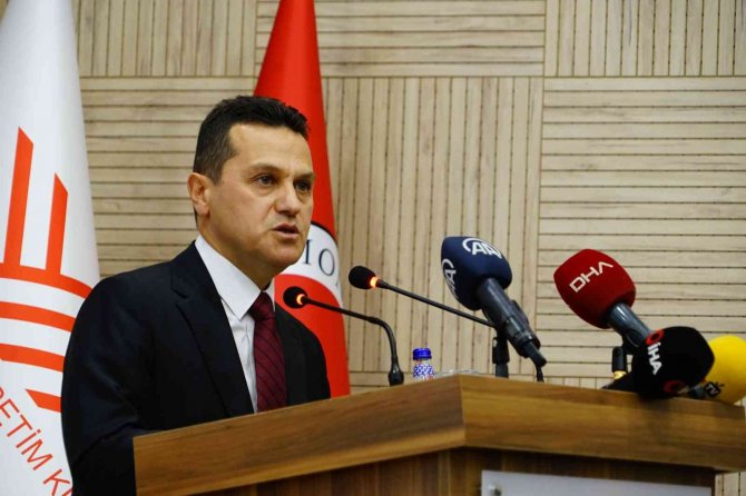 Yök Başkanı Özvar, ’Akademik Hareketlilik Projesi’nin Detaylarını Açıkladı