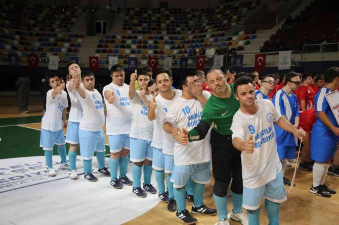 Down Sendromlular Futsal Türkiye Kupası’nda Mutlu Sona Bağcılar Ulaştı