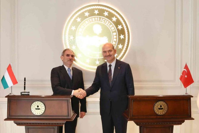İ̇çişleri Bakanı Soylu, Macar Mevkidaşı Pinter İle Bir Araya Geldi
