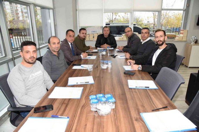 Manisa Bbsk’da Kulüp Başkanlığına Bora Çaylan Seçildi