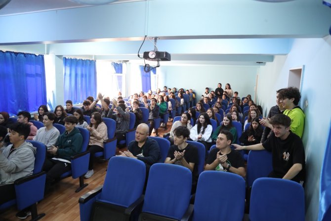 Sakarya Büyükşehir Belediyesi Hentbol Takımı Antrenörü Işık: “Buraya Bir Kupa Kazandıracağız”