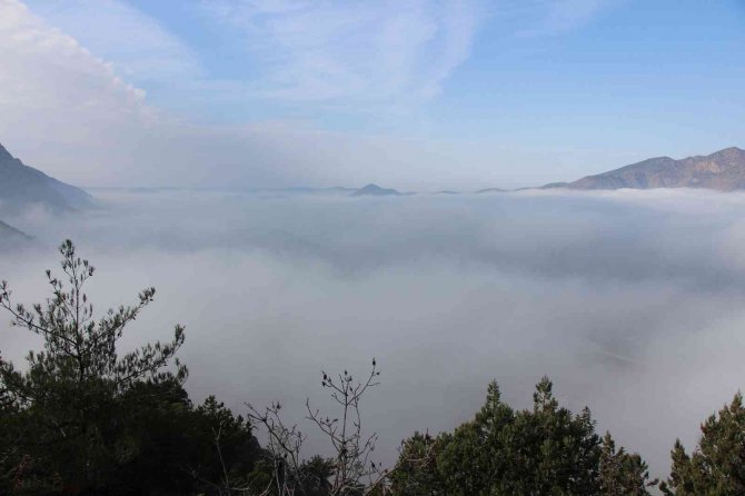 Amasya’da Sis Denizi Görenleri Mest Etti