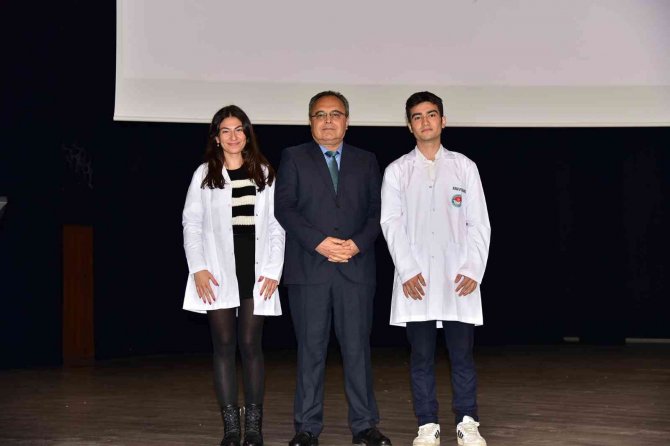 Baün Veteriner Öğrencileri Beyaz Önlük Giydi