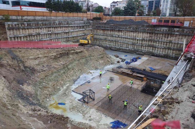 Zeytinburnu’na Yeni 20 Bin Metrekarelik Kapalı Pazar Alanı, Otopark Ve Spor Tesisi