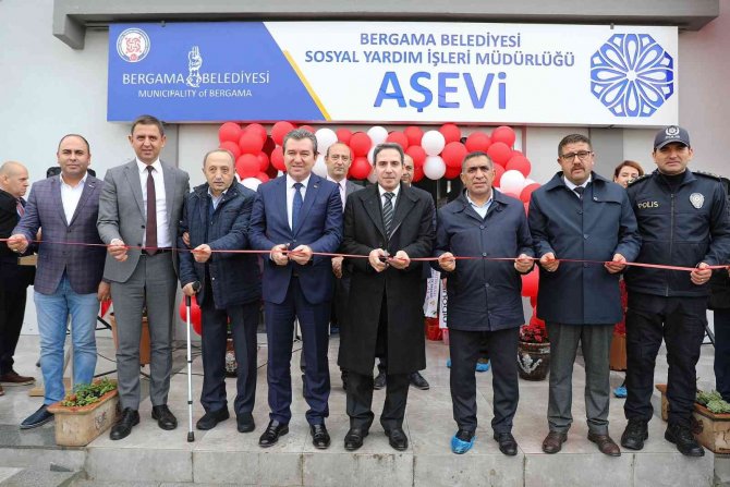 Bergama’ya 5 Yıldızlı Otel Mutfağı Konforunda Aşevi