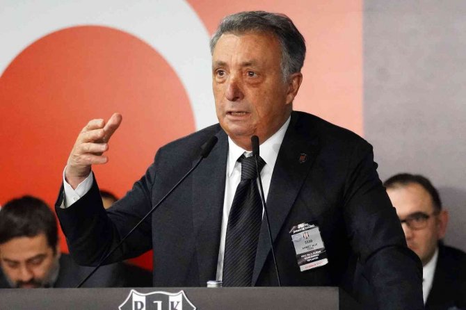 Ahmet Nur Çebi: "Burada ’Burayı Yönetecek Adam Yok’ Demek Yakışık Almadı"