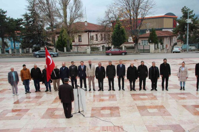 Engelliler Gününü Buruk Kutladı