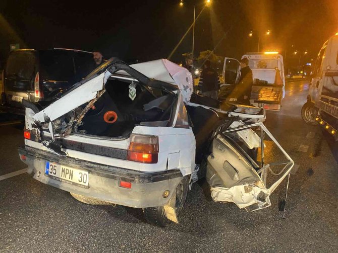 Bursa’da Kamyon İle Otomobil Çarpıştı : 2 Yaralı