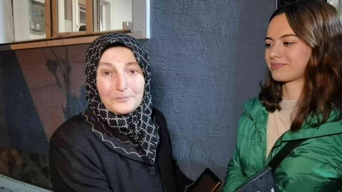 "İ̇nsanlık Ölmemiş" Dedirten Hareket...