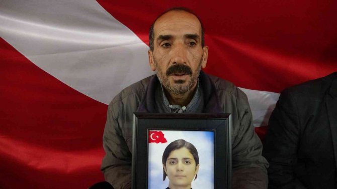 7 Yıldır Evladının Yolunu Gözleyen Baba "Teslim Ol" Çağrısı Yaptı