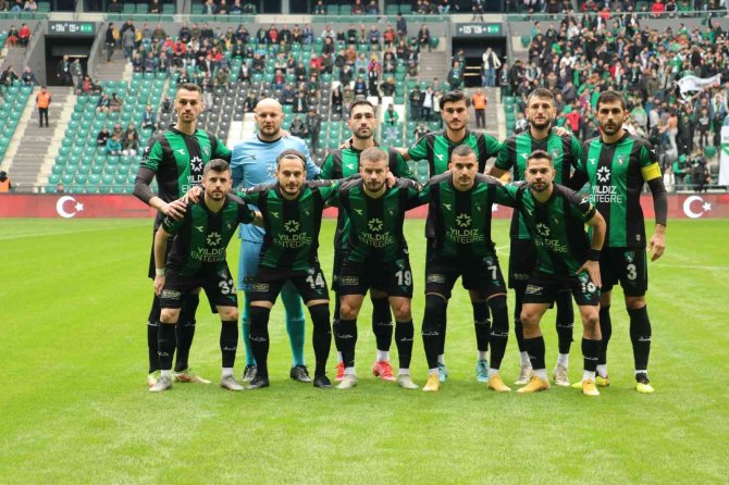 Tff 2. Lig: Kocaelispor: 4 - Etimesgut Belediyespor: 0