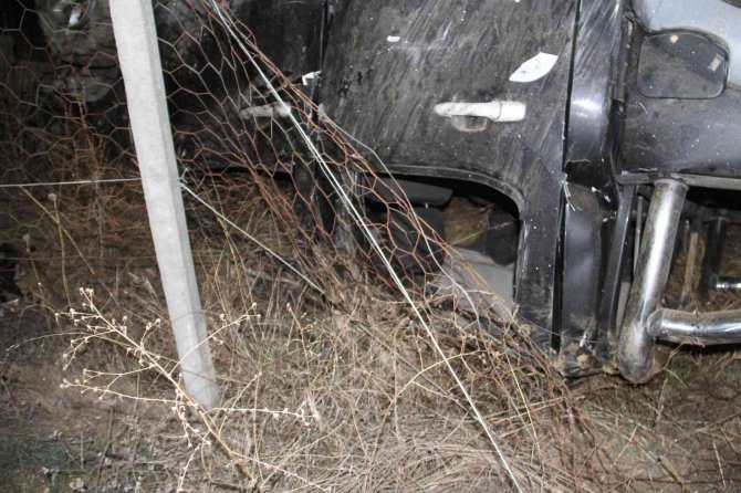 Konya’da Kamyonet Devrildi: 1 Ölü, 1 Yaralı