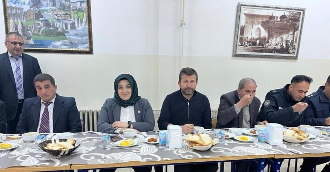 Pazarlar Protokolü Engelliler İle Buluştu
