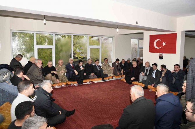 Hakkari’de Şehit Korkmaz İçin Mevlid-i Şerif Okutuldu
