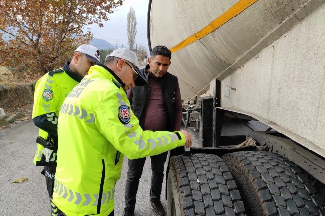 Manisa’da Kış Lastiği Denetimi Başladı
