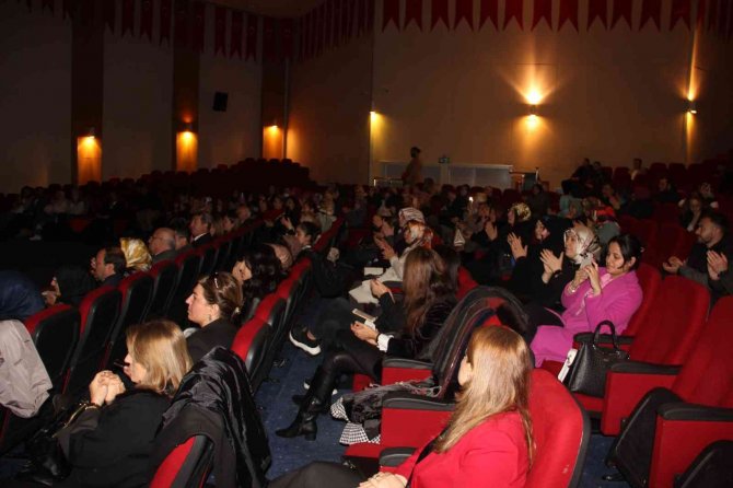 Erzurum’da ‘Şehirlerin Yıldızları Dadaş Kızları İle Buluşuyor’ Programı