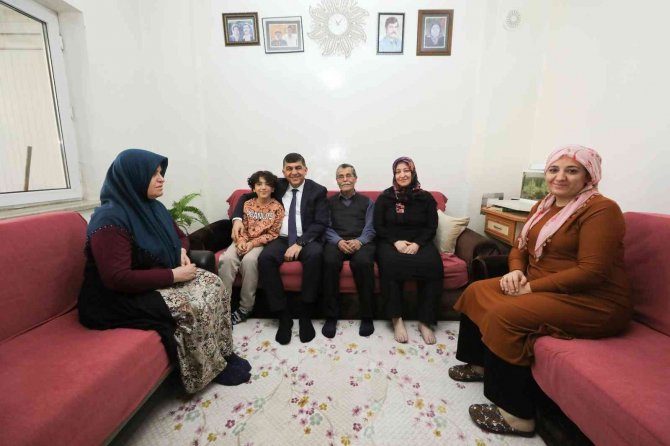 Başkan Fadıloğlu’ndan Önce Tekerlekli Sandalye Sonra Da Ziyaret Sürprizi