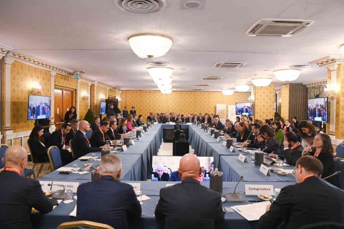 Tarım Ve Orman Bakanı Kirişci, Akdeniz Bakanlar Diyaloğu Toplantısı’na Katıldı