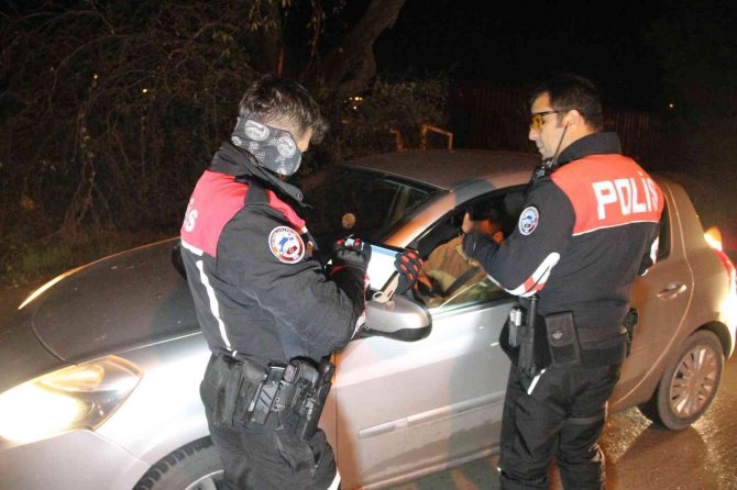 Trafikçilerden Asayiş Destekli Alkol Uygulaması