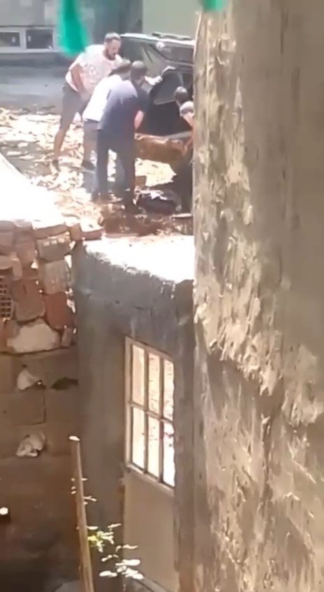Otomobille Geldiler, Mazgalı Çalarak Sırra Kadem Bastılar