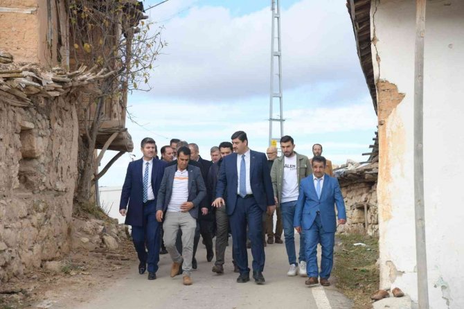 Başkan Oğuz: “Harcadıkları Para 58 Milyar Fakat Kahramankazan’a Kazandırdıkları Eser Sıfır””