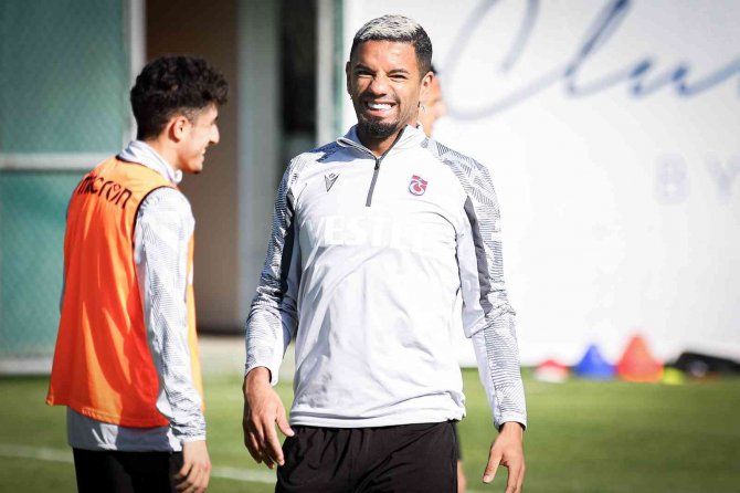 Peres: “Öz Güvenimi Geri Kazandığımda Takıma Yine Olabildiğince Yardım Etmeye Çalışacağım”