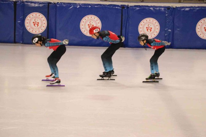 Henüz 10 Yaşında Bulgaristan’da ’Süratine’ Yetişemediler