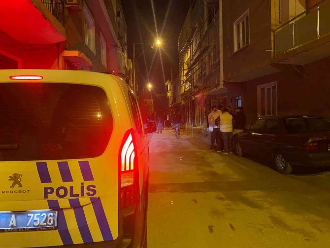 Bursa’da İş Yerinde Fenalık Geçiren Genç Odasında Ölü Bulundu