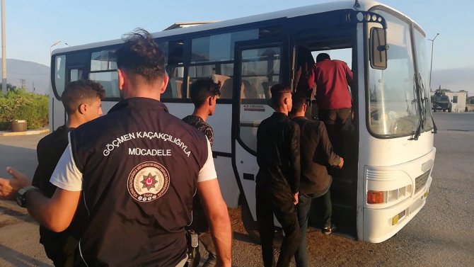 Eskişehir’de 9 Düzensiz Göçmen Yakalandı