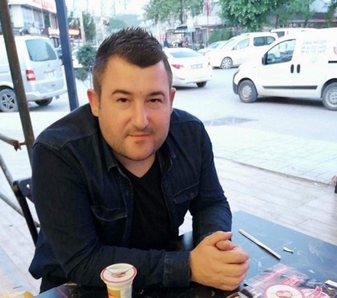Babasını Döven Kuzenini Öldüren Şüpheli Tutuklandı