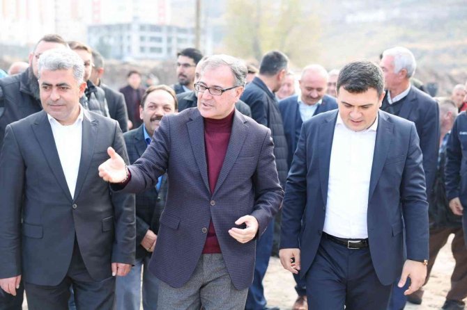Hacılar’da Hükümet Konağı Ve Belediye Hizmet Binası’nın Temelleri Atıldı
