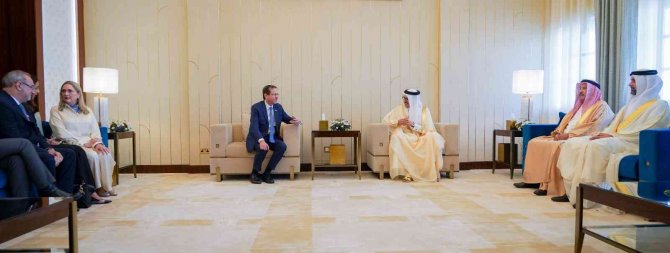 İ̇srail’den Bahreyn’e Cumhurbaşkanlığı Düzeyinde İlk Ziyaret