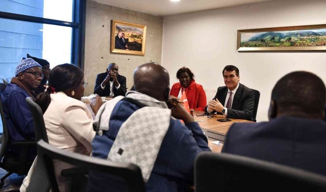 Başkan Dündar, Senegal Heyetini Ağırladı