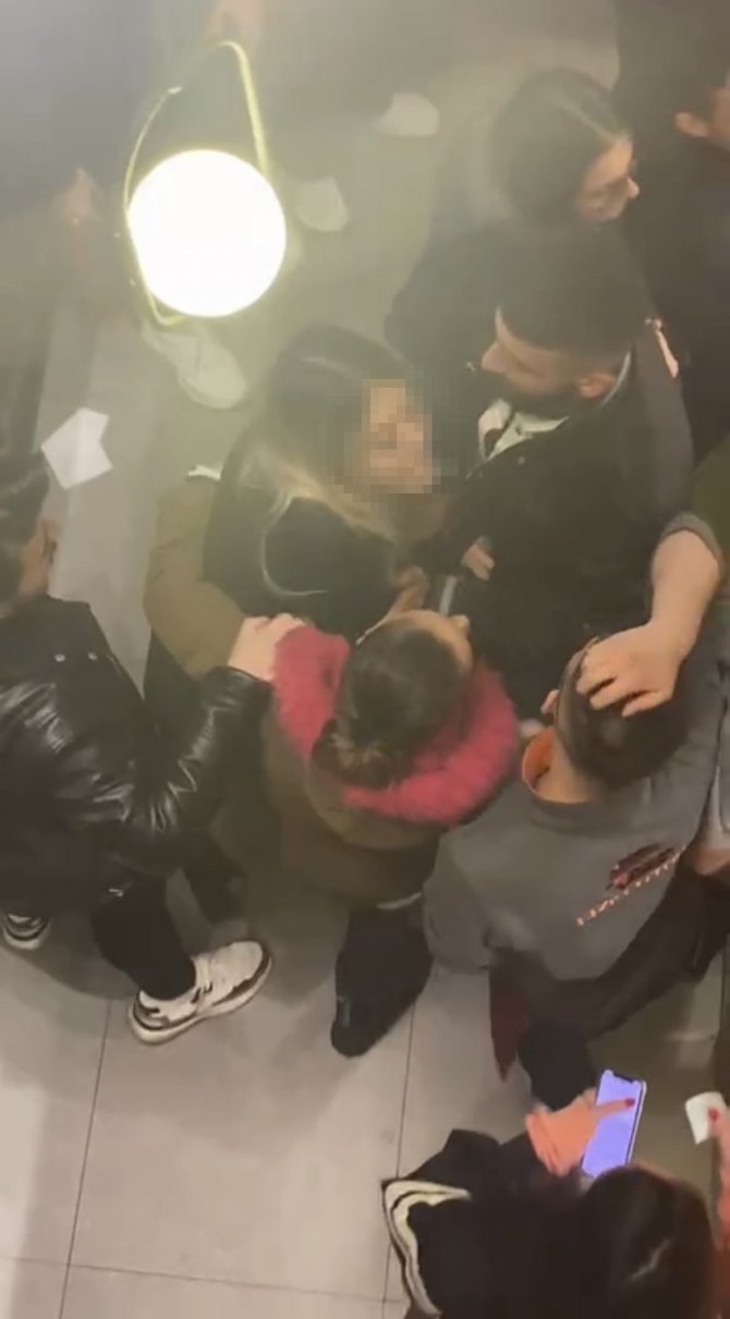Beşiktaş’ta Garip Sıra Kavgası Kamerada